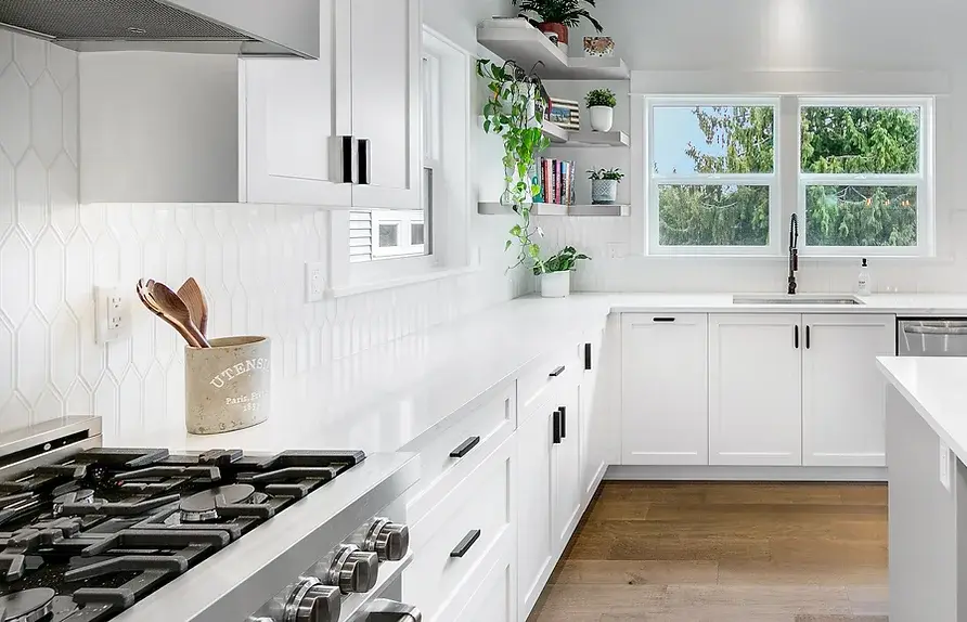 White Shaker ARM