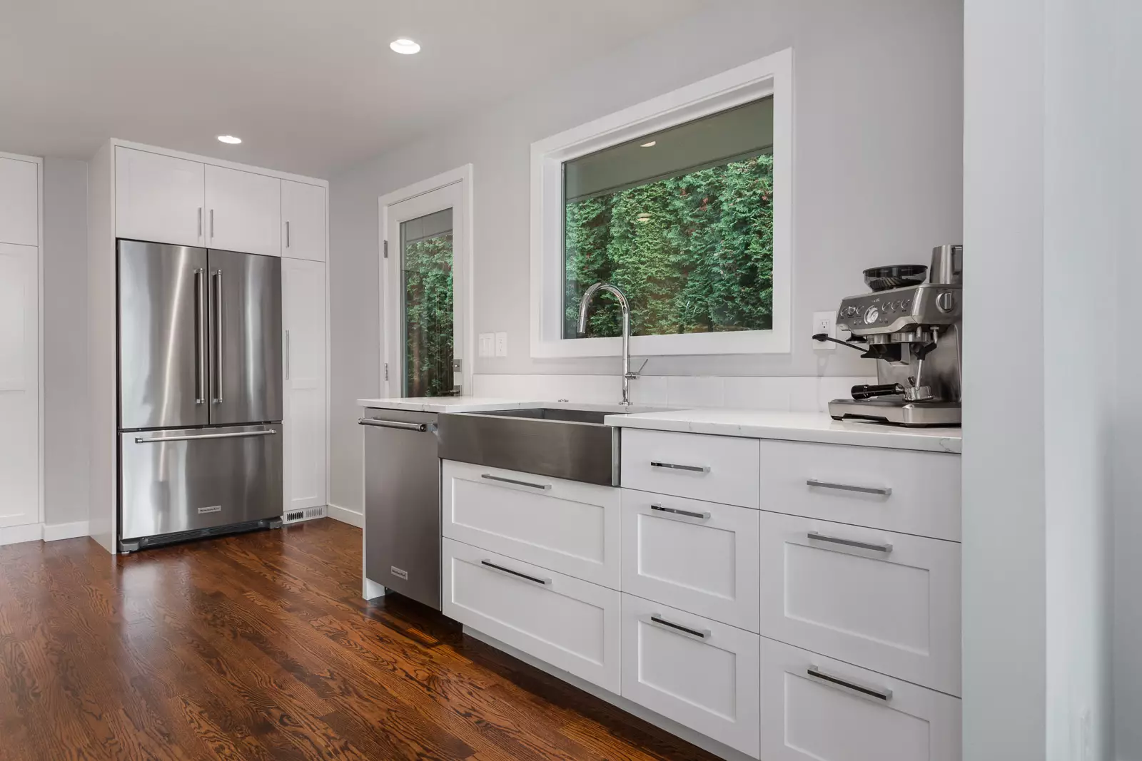 White Shaker Kitchen